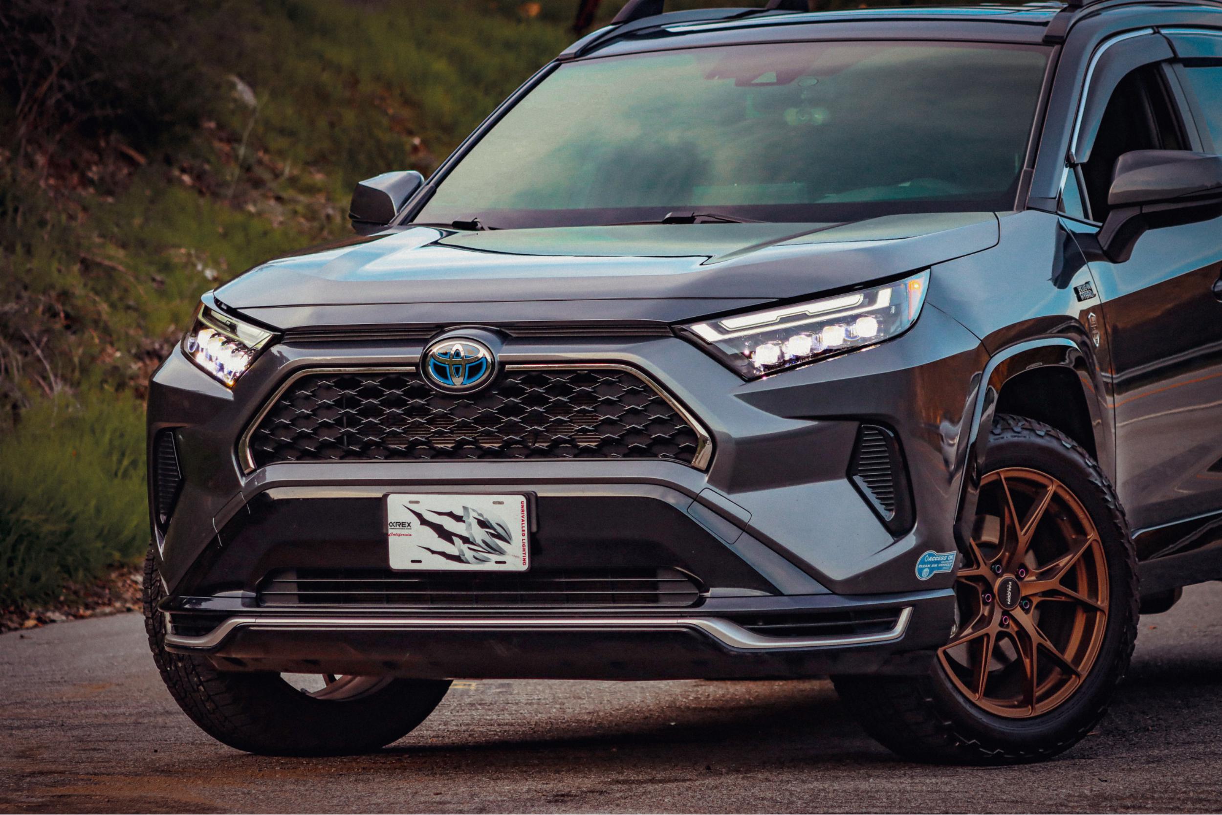 TOYOTA RAV4 純正オーバーフェンダー 【公式通販】